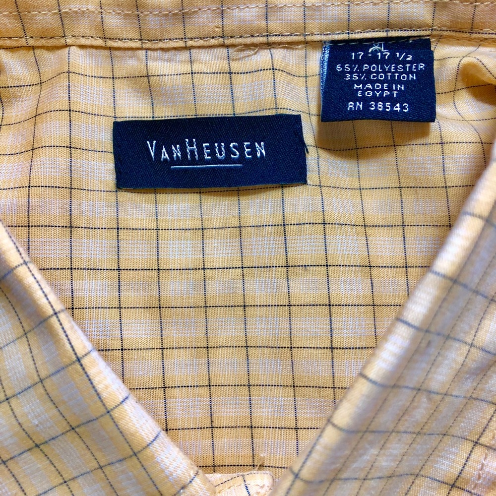 Van Heusen plaid used short sleeve shirt - Picture 3 of 3
